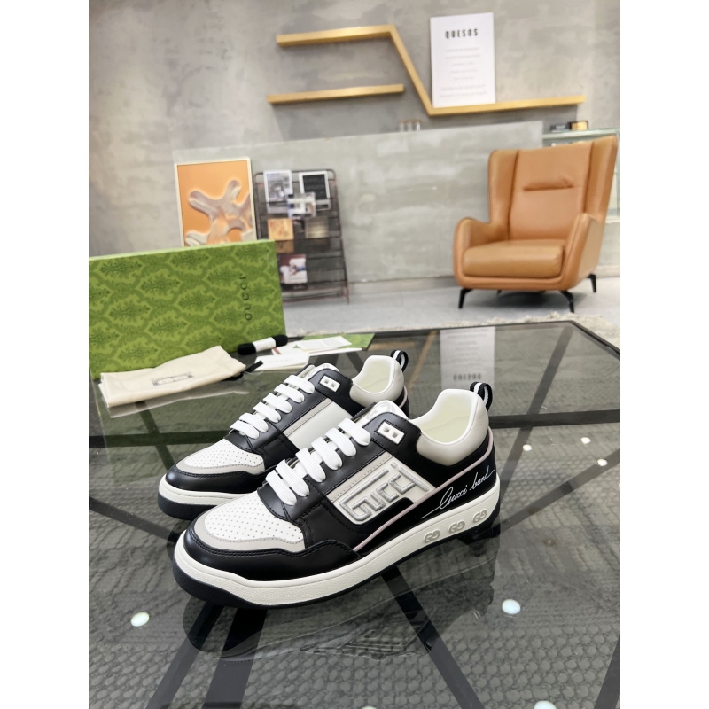 G*u*i casual shoes